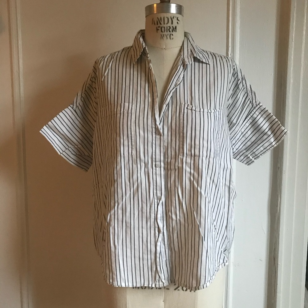 Madewell Boxy Oversize Button Down Tee